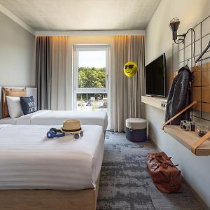 Zimmer mit zwei Einzelbetten