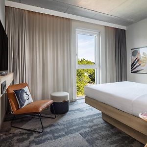 Zimmer mit Queensize-Bett